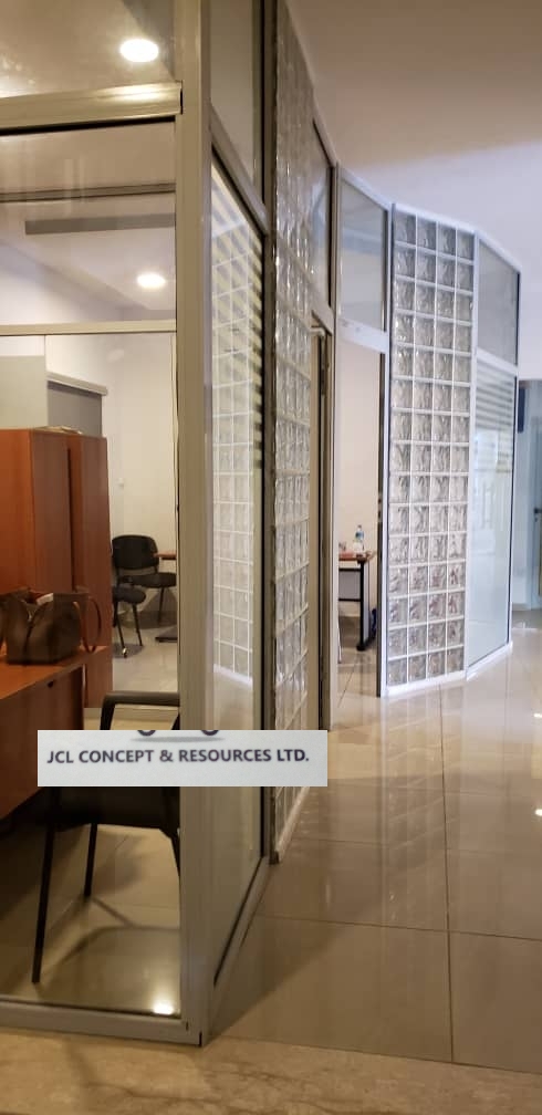 GLASS WALL PARTITIONING 1