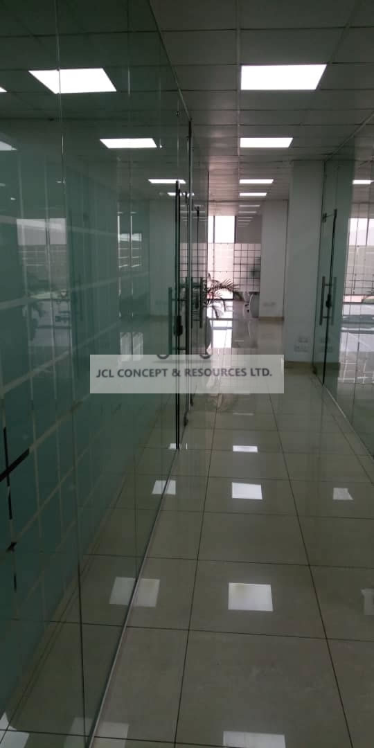 GLASS WALL PARTITIONING 6